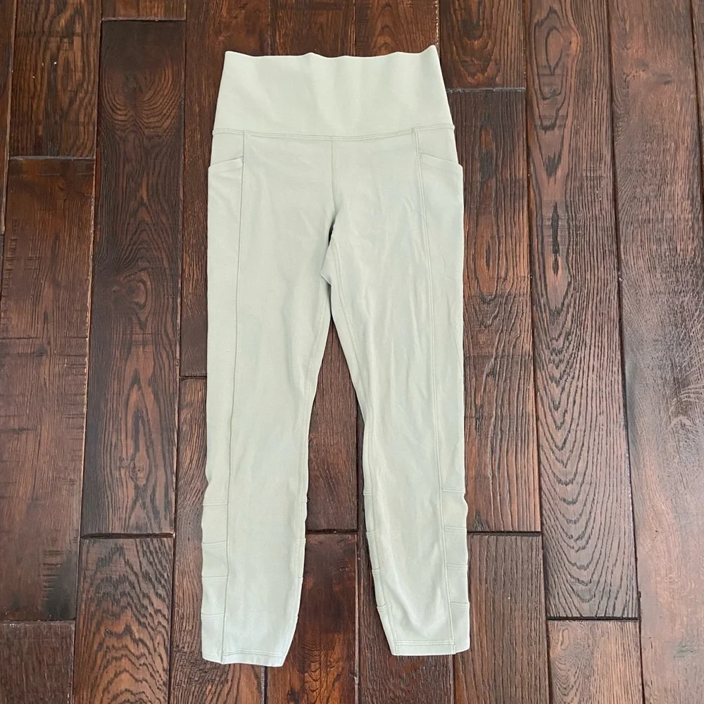 Athleta Salutation Stash Pocket II Cinch 7/8 Tight size S - Picture 8 of 14